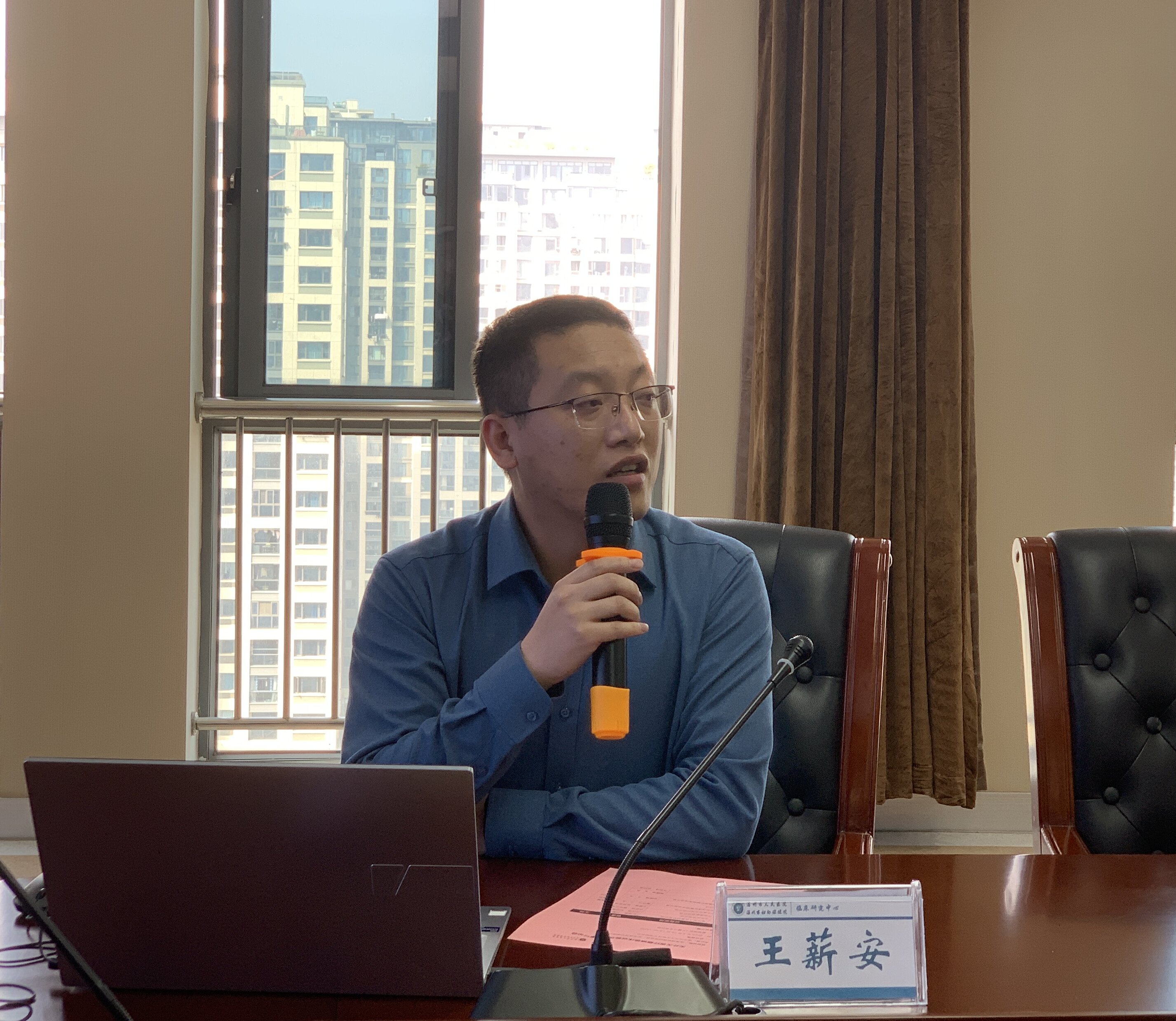 王新安經理講話.jpg